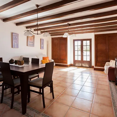 Σπίτι διακοπών Bellavista, Piscina Privada Climatizada Y Sauna