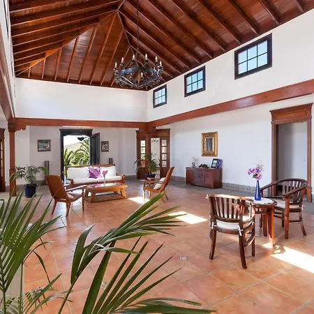 Bellavista, Piscina Privada Climatizada Y Sauna 펜션