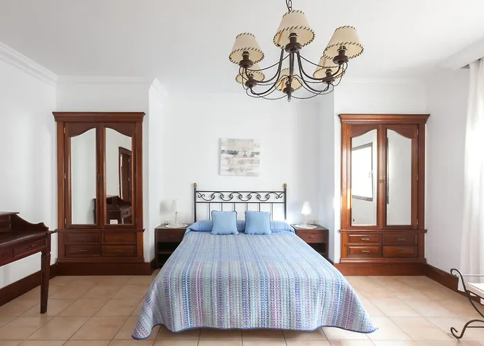 Bellavista, Piscina Privada Climatizada Y Sauna Hébergement de vacances *